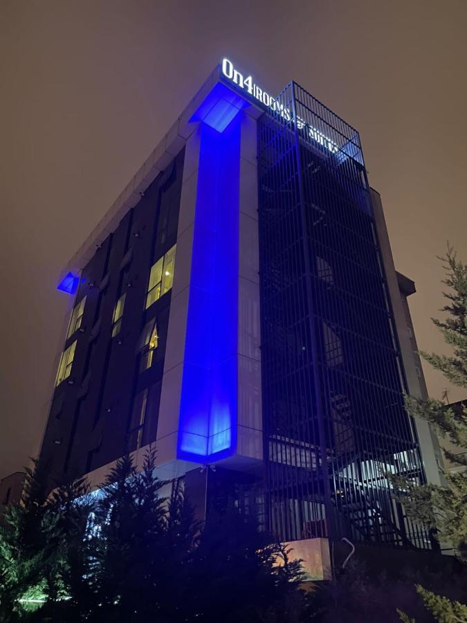 On4 Rooms & Suites 伊斯坦布尔 外观 照片
